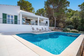 Villa in Biniancolla, Sant Lluís für 6 
