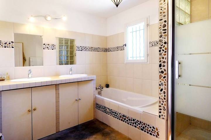 Agriturismo für 6 Personen, mit Garten und Terrasse sowie Whirlpool in der Provence - 3