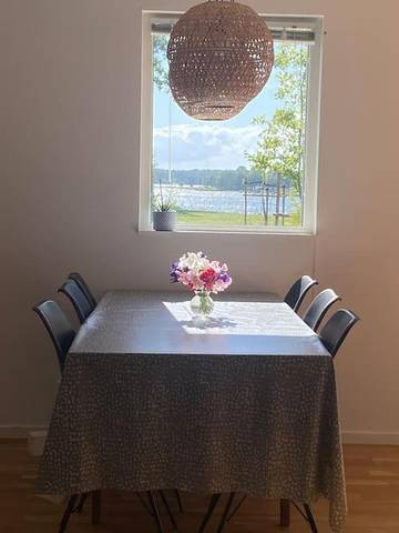 Ferienwohnung für 7 Personen, mit Ausblick und Seeblick sowie Garten in Karlskrona