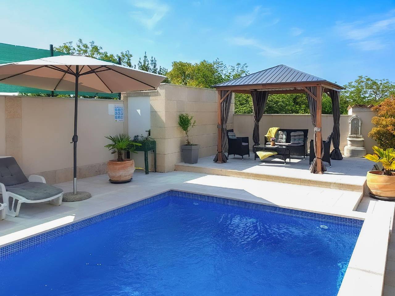 Villa Martin - Countryside Retreat with Pool in Kringa, Centraal Istrië