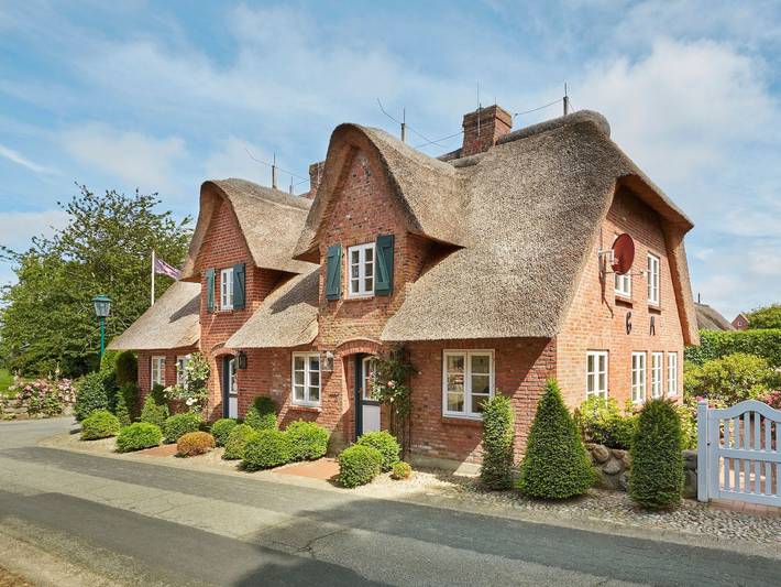 Ferienhaus für 3 Personen, mit Terrasse und Garten in Oevenum