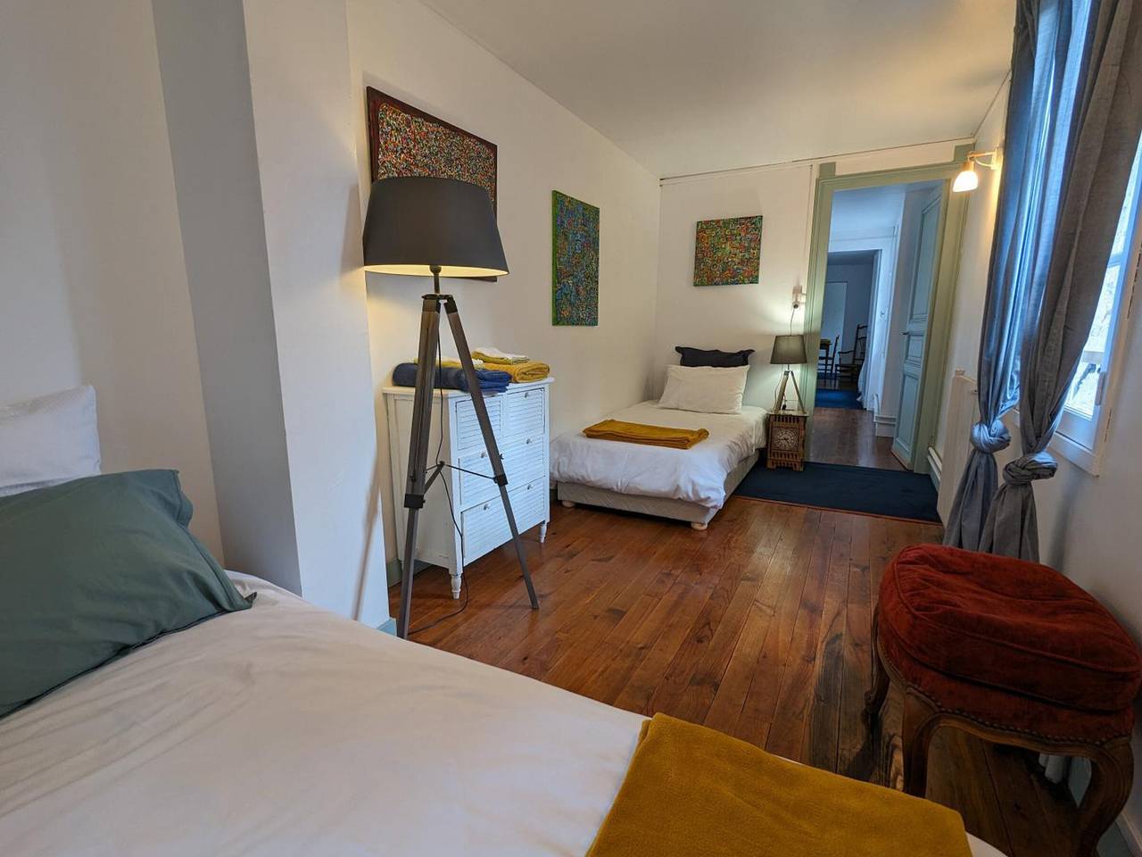 Casa con Jardín Compartido, Terraza y Wifi Cerca del Río Charente in Châteauneuf-sur-Charente, Charente