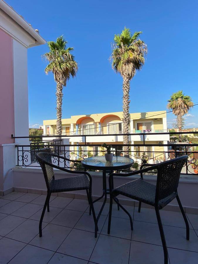 Ferienwohnung für 3 Personen, mit Garten und Pool - 1