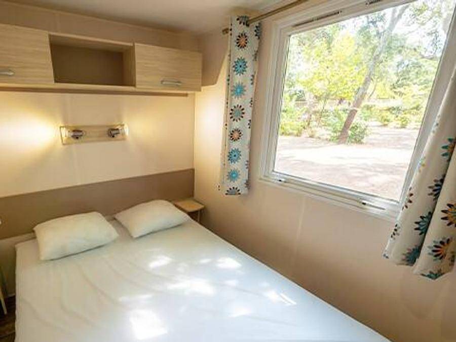 Camping La Baie des Anges - Mobilhome 6 personnes - Classic | 3 Ch. | 6 Pers. | Terrasse surélevée in La Ciotat, Région de Marseille