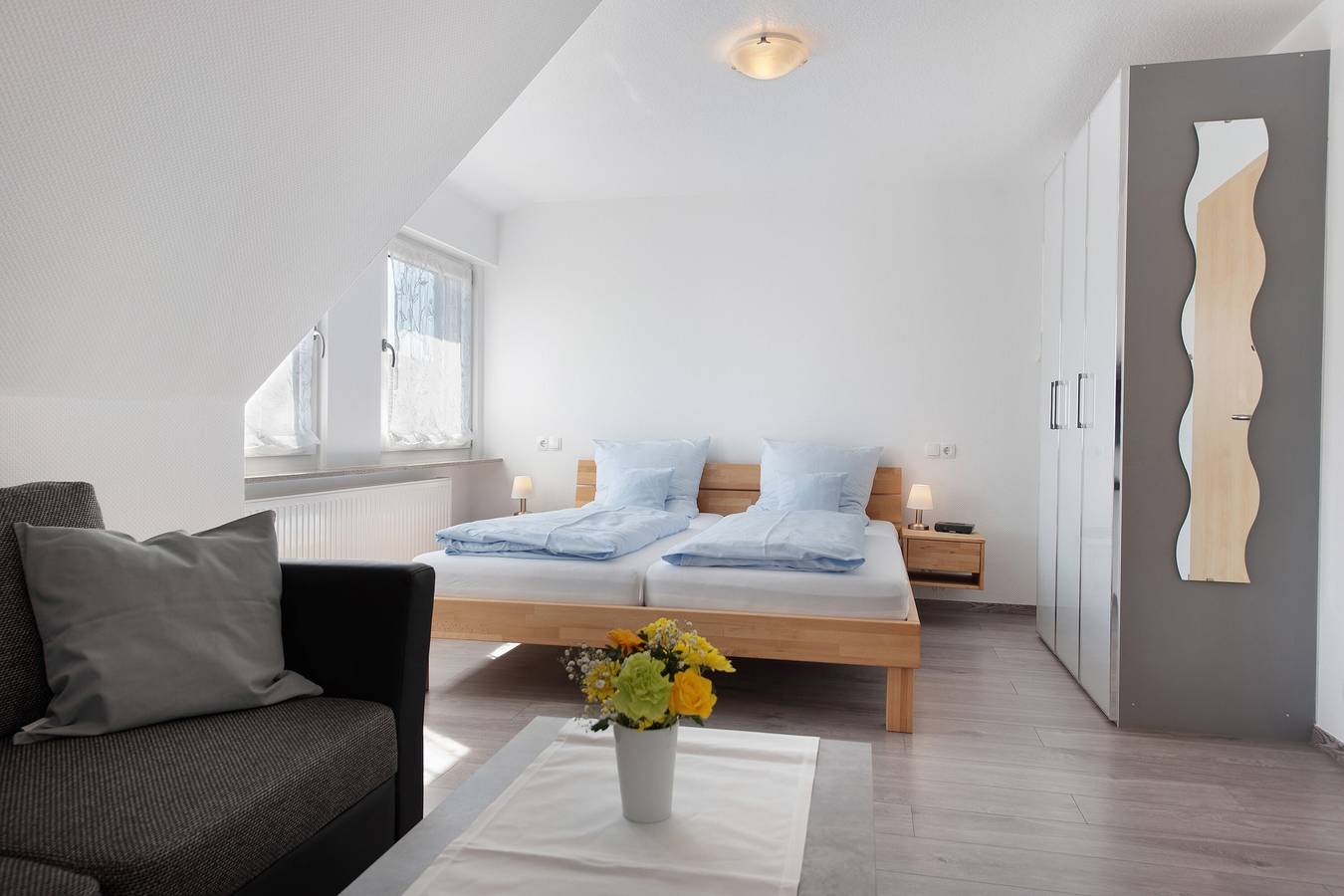Ganze Wohnung, Ferienwohnung 'Birnau' mit Blick auf den See und Wi-Fi in Hagnau am Bodensee, Region Bodensee-Oberschwaben