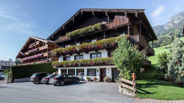 Pension pour 2 personnes, avec vue et balcon