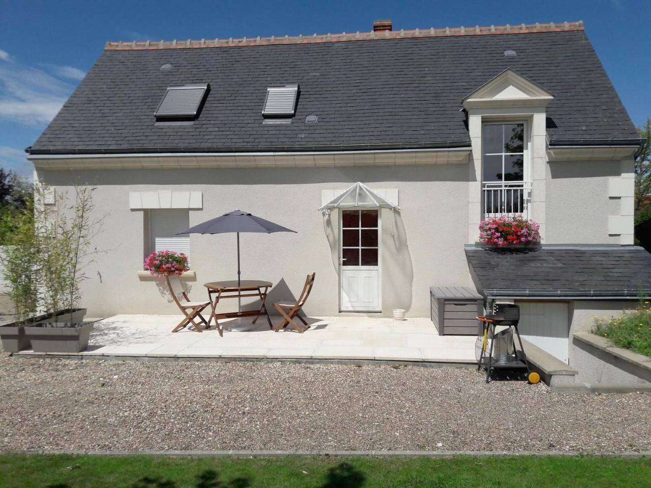 One-Bedroom House in Civray-de-Touraine, Région de Tours