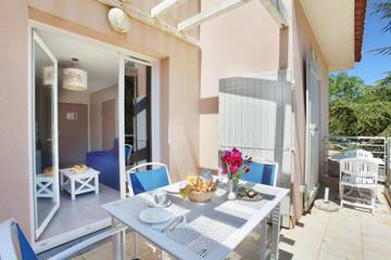 Location De Vacances pour 6 Personnes dans La Londe-les-Maures, Parc national de Port-Cros, Photo 3