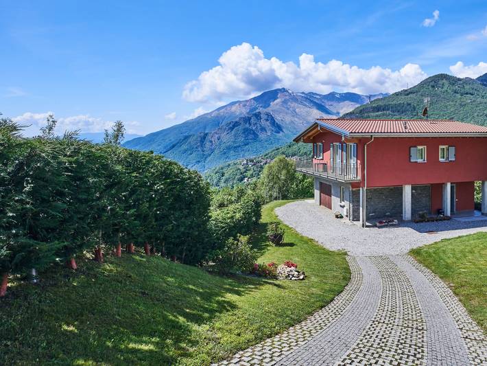 Ferienhaus für 8 Personen, mit Seeblick und Balkon sowie Garten am Comer See - 2