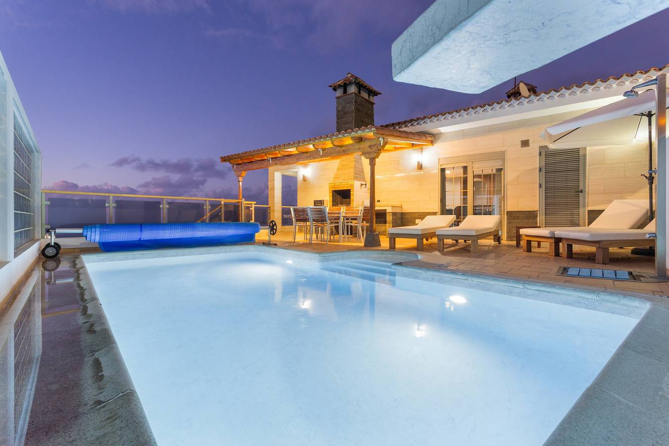 Casa Vacacional 'Karat Horizonte' con Vista al Mar, Wi-Fi y Aire Acondicionado in El Sauzal, Tenerife Norte