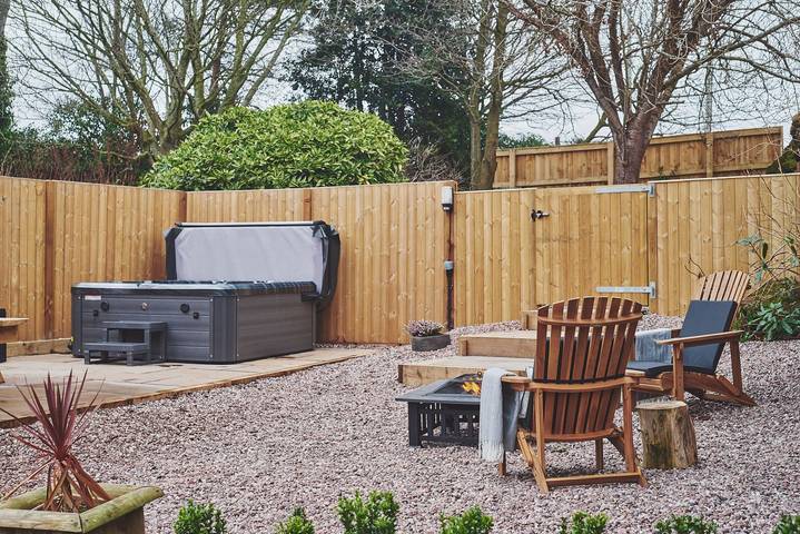 Hidden Orchard in Tattenhall, Cheshire West and Chester
