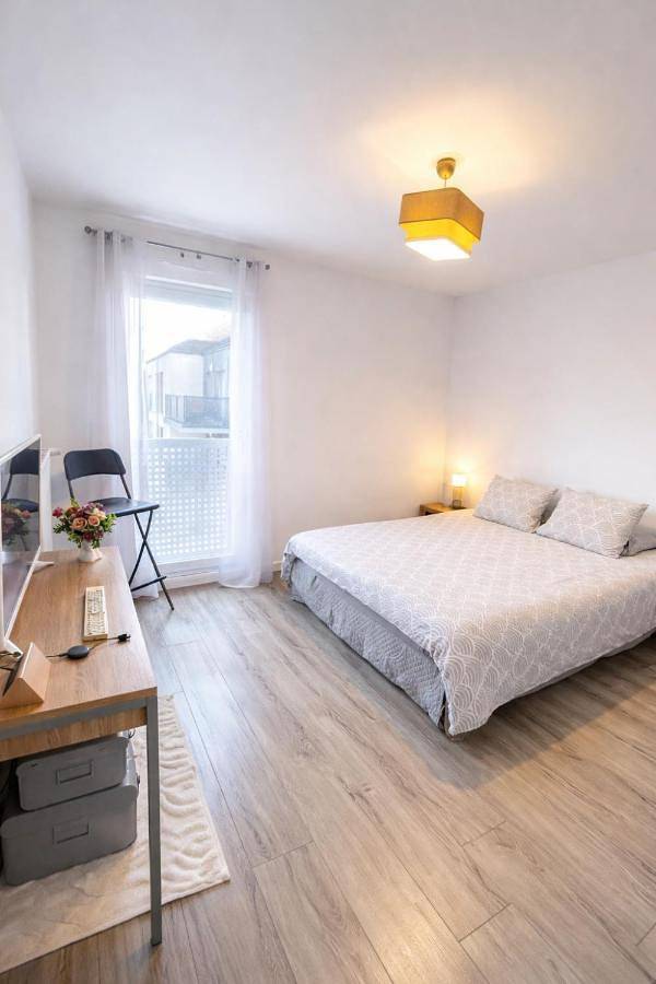 Gîte pour 4 personnes, avec terrasse à Vémars