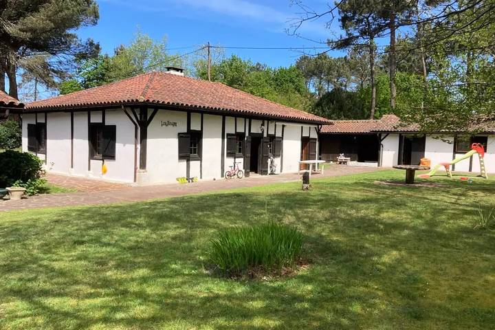 Location de vacances pour 8 personnes, avec jardin dans Réserve naturelle du Courant d'Huchet - 2