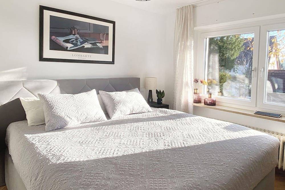 Ganze Wohnung, Neues Apartment Ani, zentrale, 2Zi, Bad/Küche, Terr. & Garten, an Fahrradstraße in Göppingen, Landkreis Göppingen