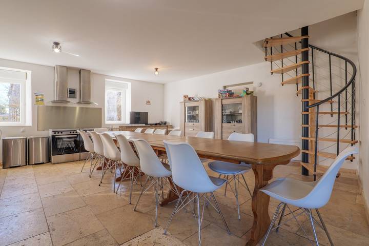 Ferienhaus für 14 Personen, mit Balkon und Whirlpool, mit Haustier in der Ardèche - 4