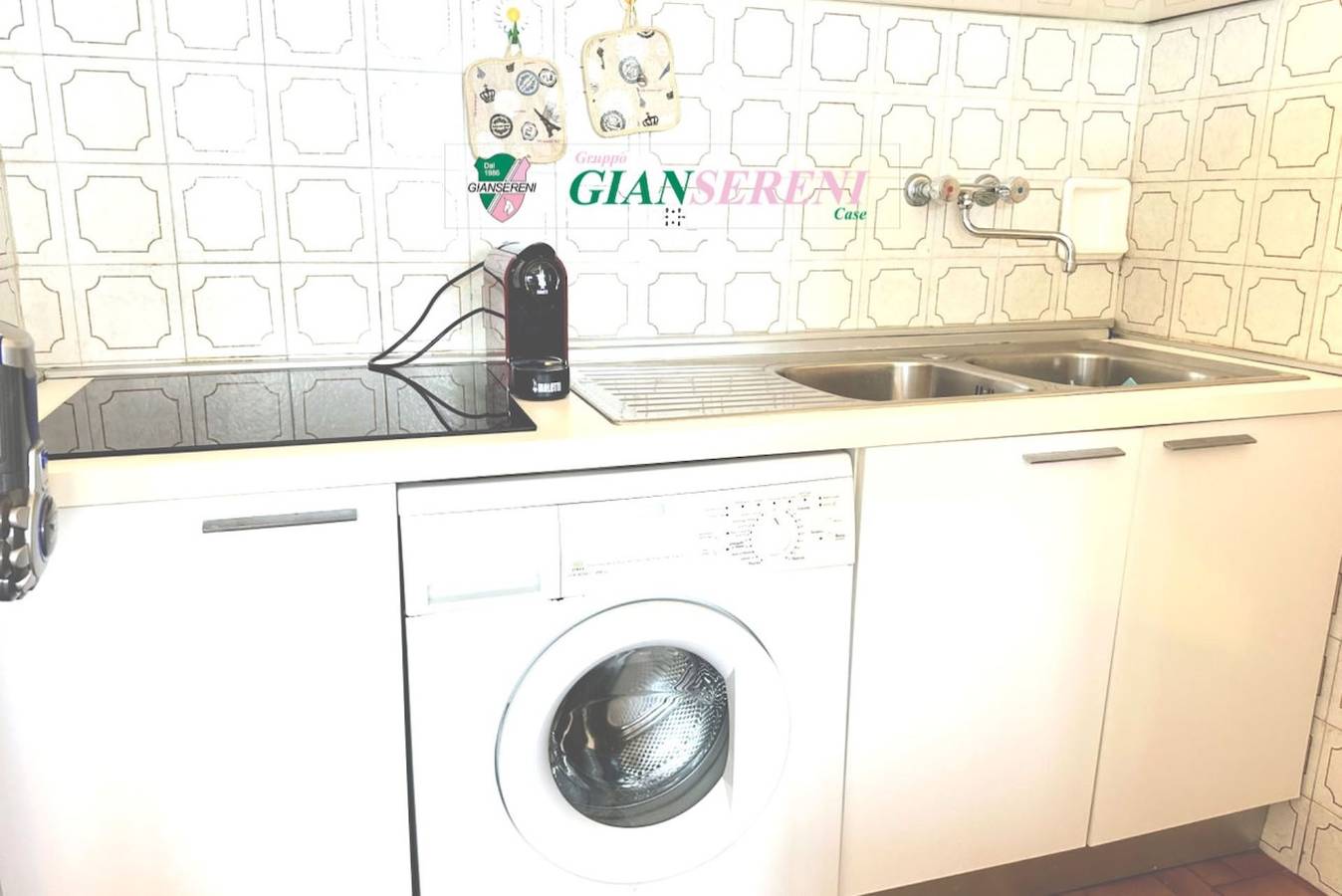 Hel ferieleilighet, Corso italia 66 - Trilocale 6 Posti Letto Zona Centrale in San Vincenzo, Etruscan Coast