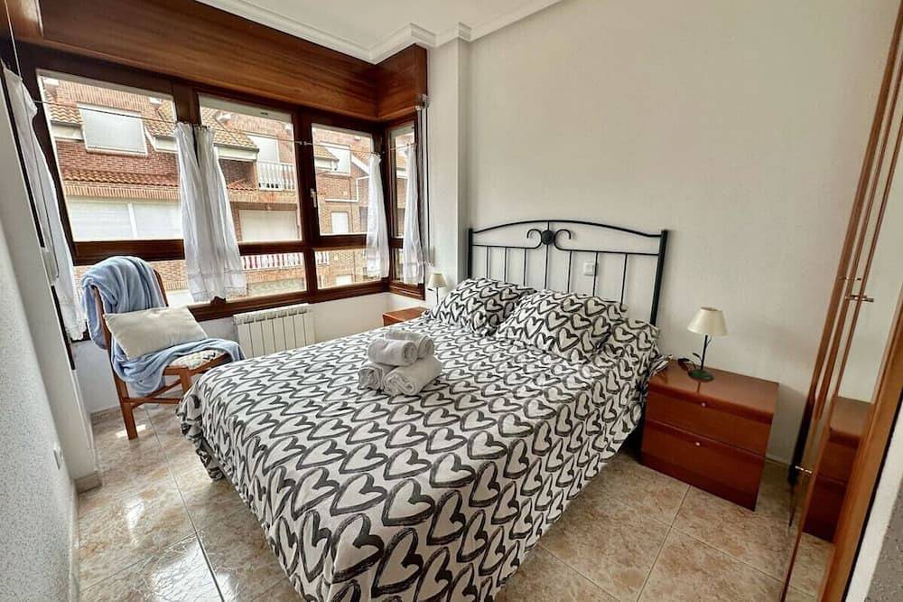 Ganze Wohnung, Apto 3 hab cerca de la playa - El Solar 6818 in Noja, Kantabrische Küste