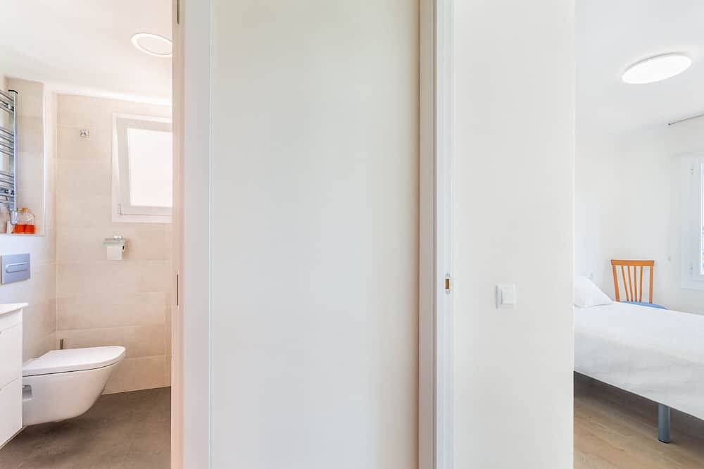Ganze Wohnung, Helle 90m2 Wohnung mit Blick in Cala Major, Palma