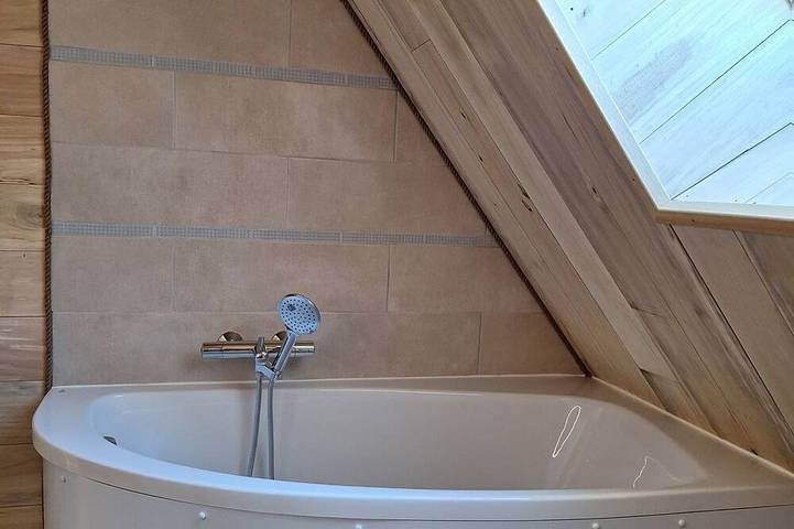 Renovated to make your stay \"just like home\". Pets allowed! in Nonards, Brive-la-Gaillarde region
