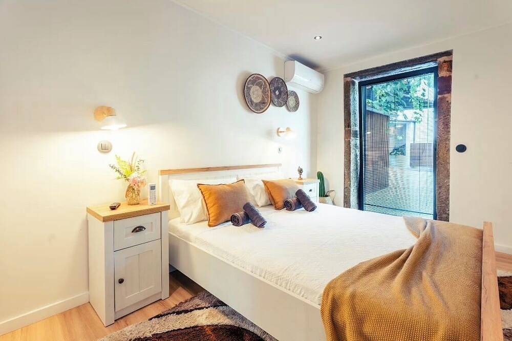 Garden retreat near Porto in Covelas, District de Porto