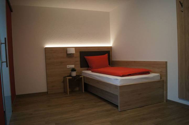 Ferienwohnung für 2 Personen, mit Terrasse und Garten in Obersulm - 2