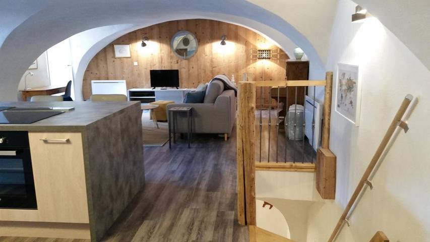 Gîte pour 6 personnes, avec balcon dans Office De Tourisme De Briancon - 3