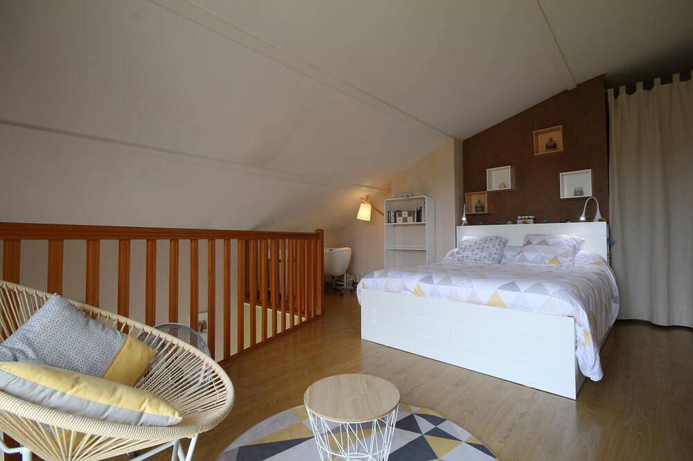 Appartement entier, Location meublé 3 étoiles Dijon Toison d'Or in Dijon, Région de Dijon