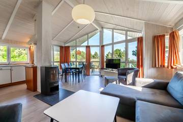 Ferienhaus mit Meerblick für 6 Personen, mit Whirlpool und Sauna sowie Garten in der Lübecker Bucht