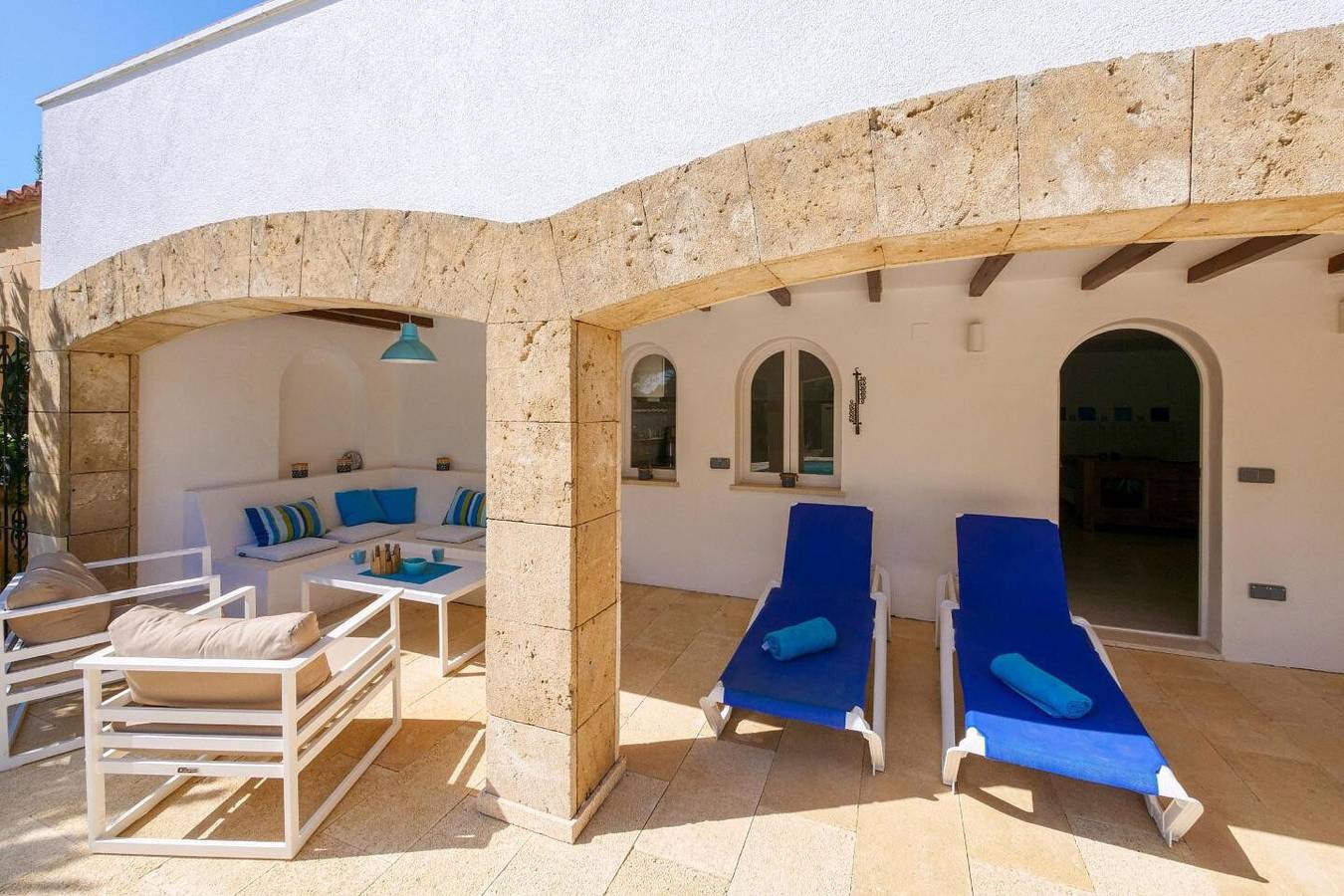 Villa Albatros near the Beach, with Sea View, Garden, Wi-Fi and A/C in Costa de Canyamel, Capdepera