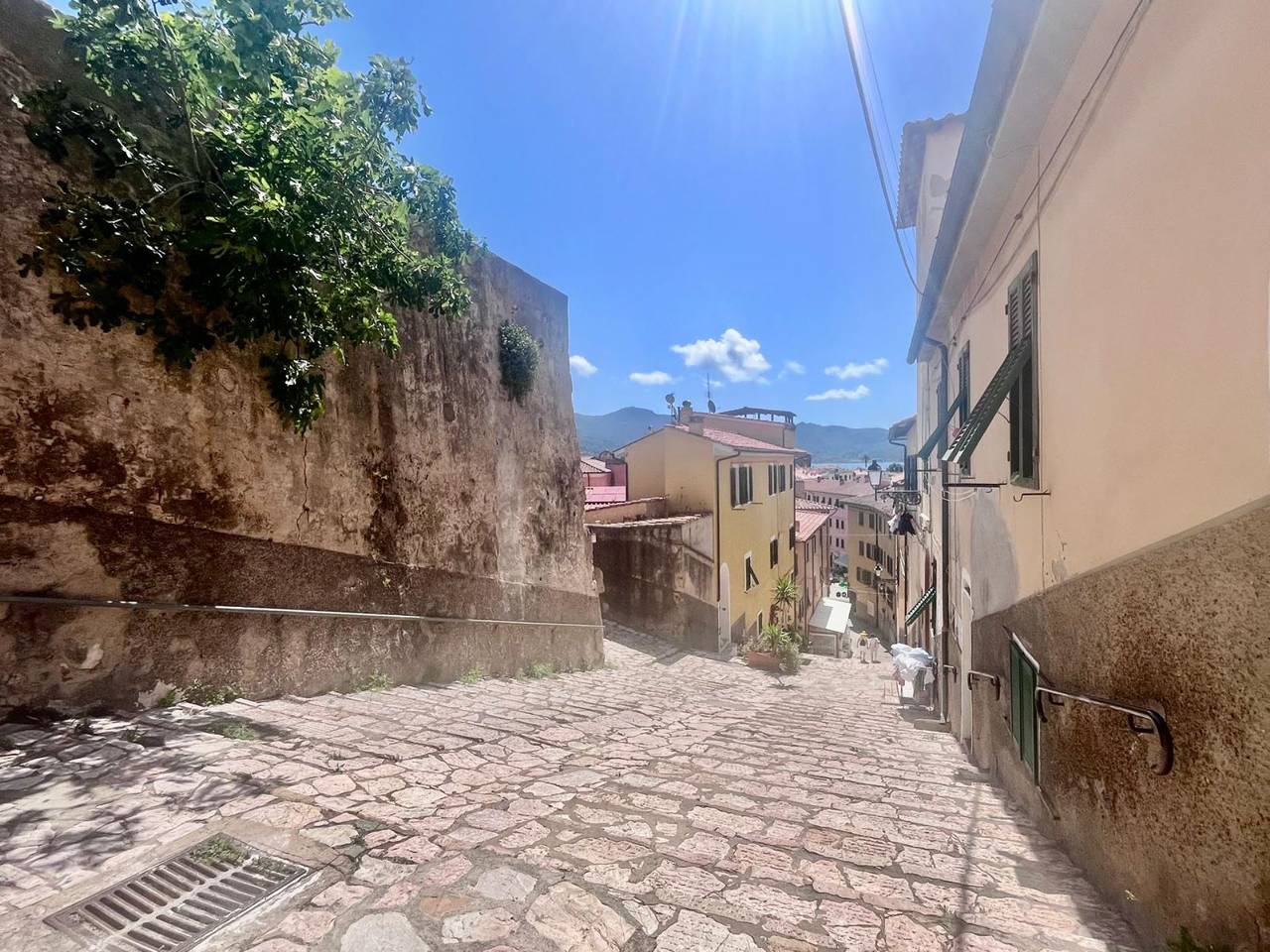 Entire holiday apartment, Casa Vega - Casa Vega tra storia e sapori di Portoferraio in Portoferraio, Elba