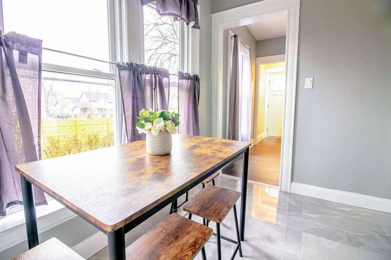 Apartamento entero, Cozy 1 bedroom Apartment Sleeps 4 in Cataratas del Niagara (Nueva York), Condado de Niágara