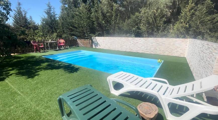 Casa de vacaciones para 6 personas, con jardín además de vistas y piscina en Parque natural de Los Alcornocales - 2