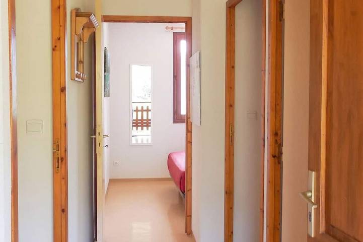 Gîte pour 4 personnes, avec piscine et balcon à Ignaux - 3