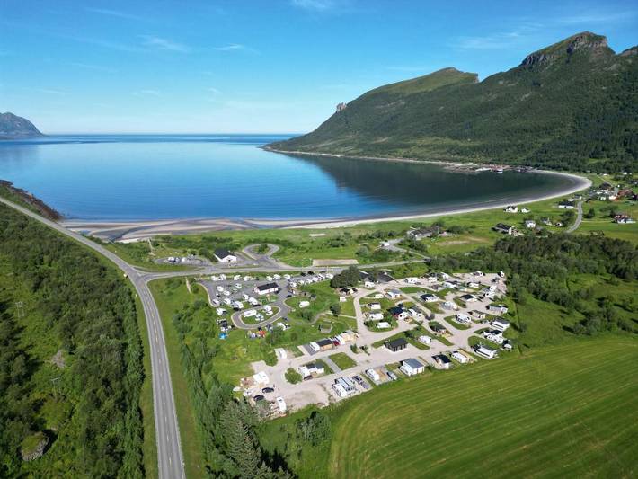 Camping for 3 personer, med terrasse og utsikt i Nordland