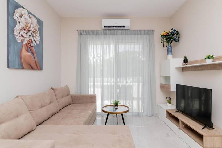 Ferienwohnung für 2 Personen, mit Ausblick und Garten sowie Pool in Zakynthos Stadt - 2