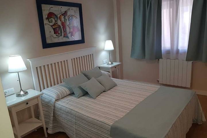 Gîte pour 2 personnes, avec Balcon dans Tazones - 3