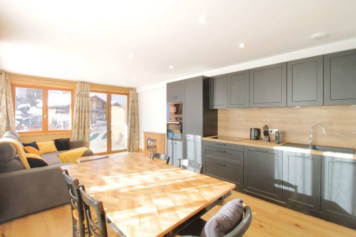 Gîte pour 6 personnes, avec terrasse dans Arêches - 4