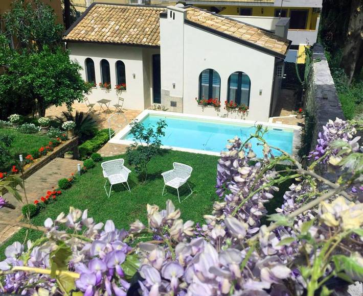 Villa per 4 persone, con piscina e giardino nonché terrazza, con animali domestici in Taormina