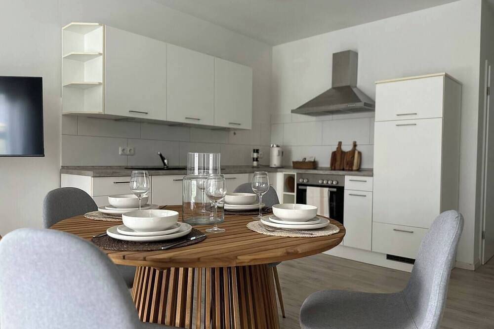 Ganze Wohnung, Gartenwohnung am Hafen in Whv in Rüstersiel, Wilhelmshaven