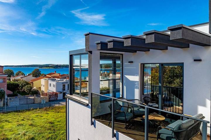 Ferienhaus für 4 Personen, mit Terrasse in Medulin