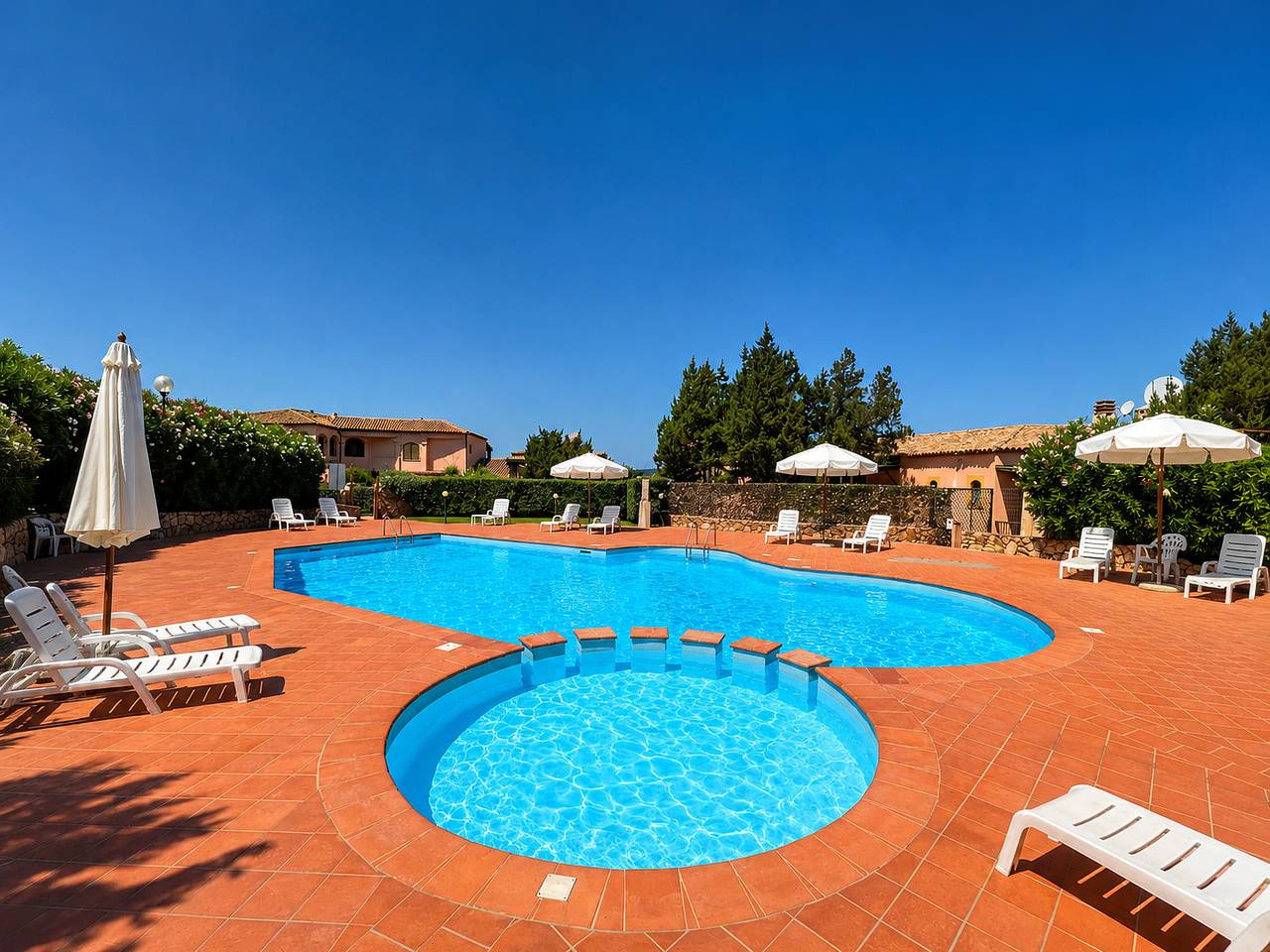 Chalet para 6 personas con piscina in Baja Sardinia, Arzachena