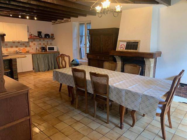 Location de vacances pour 8 personnes, avec jardin à Moutier-Malcard - 3