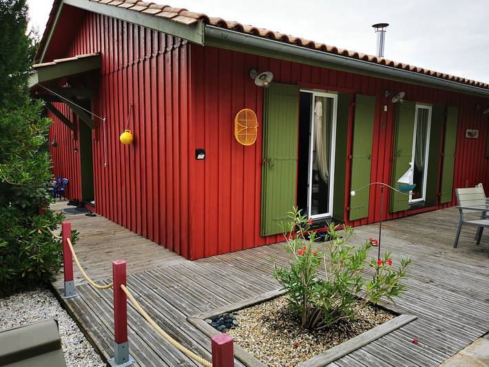 Gîte pour 5 personnes, avec terrasse et jardin