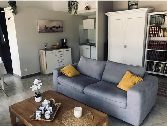 Location de vacances pour 4 personnes, avec vue ainsi que piscine et jardin à Villasavary - 2