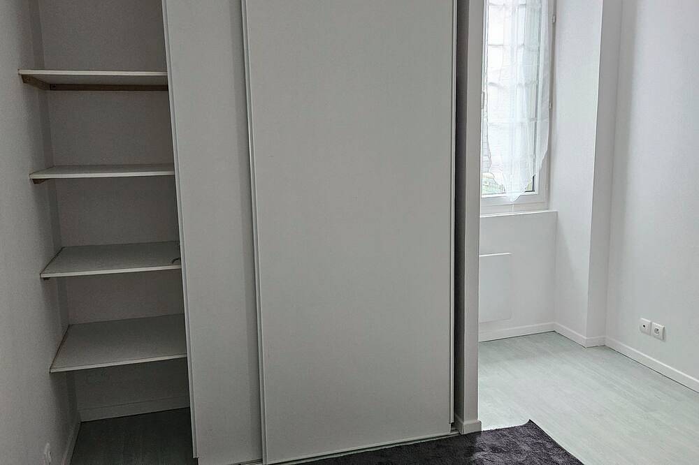 Entire apartment, Luxury T3 in town center in Oloron-Sainte-Marie, Béarn