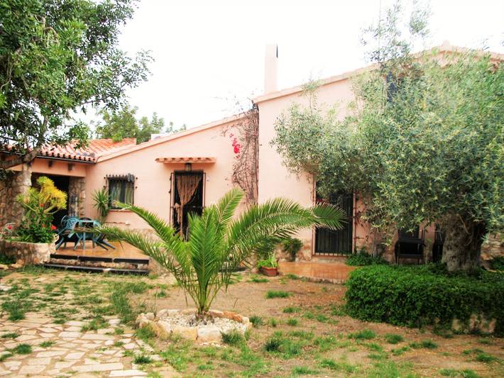 Location de vacances pour 6 personnes, avec terrasse, animaux acceptés à L'Ampolla - 2