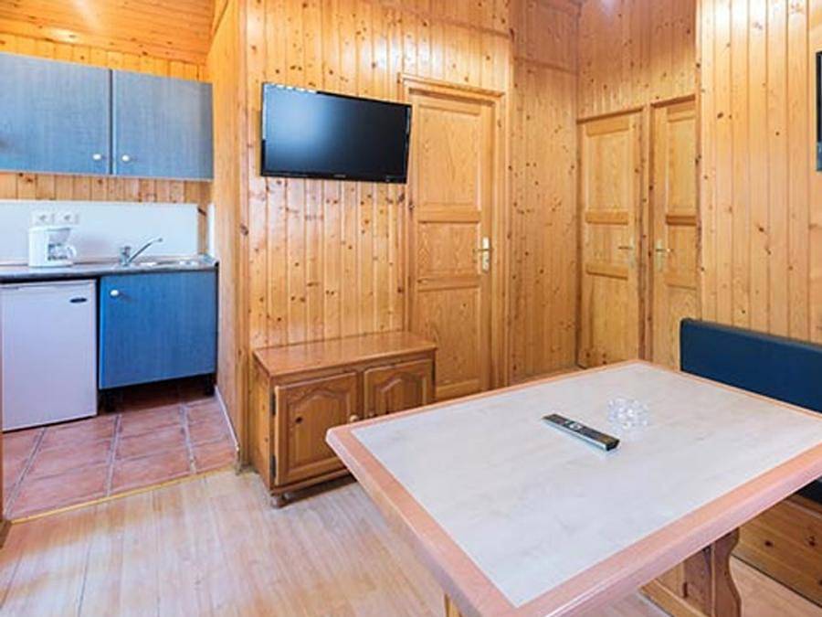 Camping Solmar - Chalet 6 persons in Els Pins Blanes, Blanes