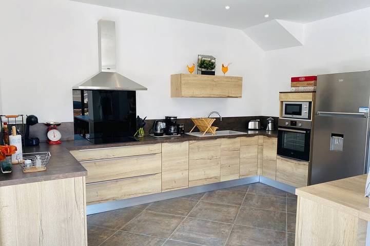 Gîte pour 12 personnes, avec jardin à Morières-lès-Avignon - 3