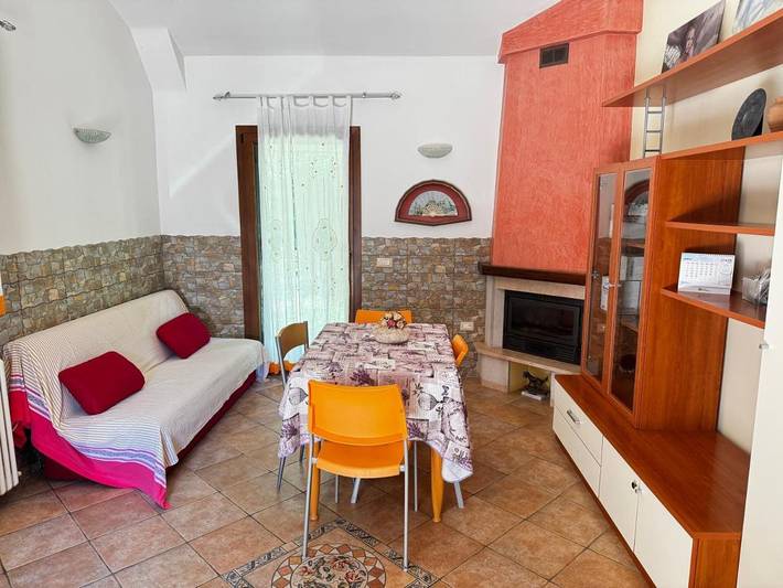 Casa vacanza per 4 persone, con giardino, adatto a famiglie con bambini in San Giovanni in Marignano