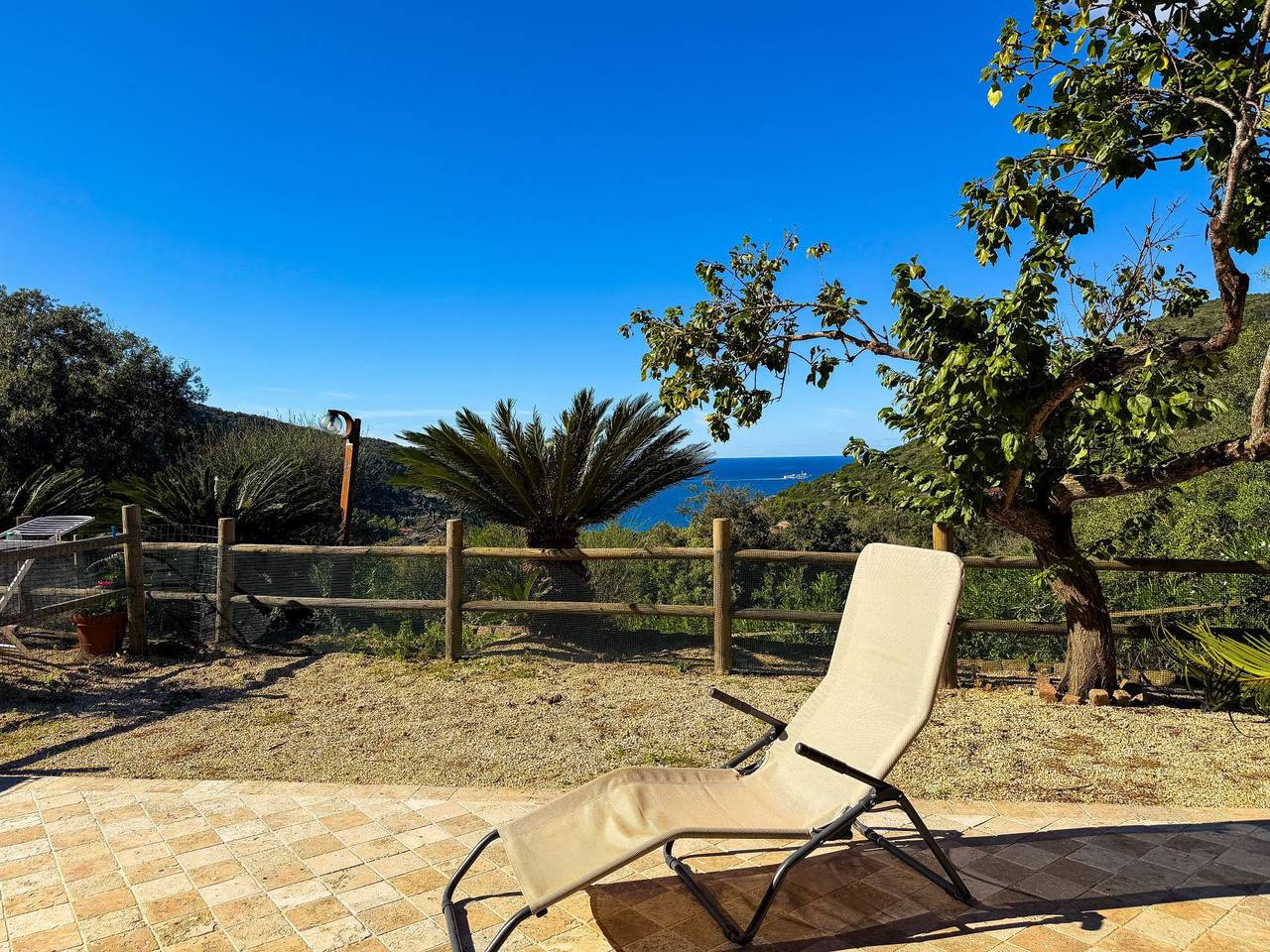 Appartamento intero, Appartamento vacanze per 4 persone in Nisporto, Rio nell'Elba